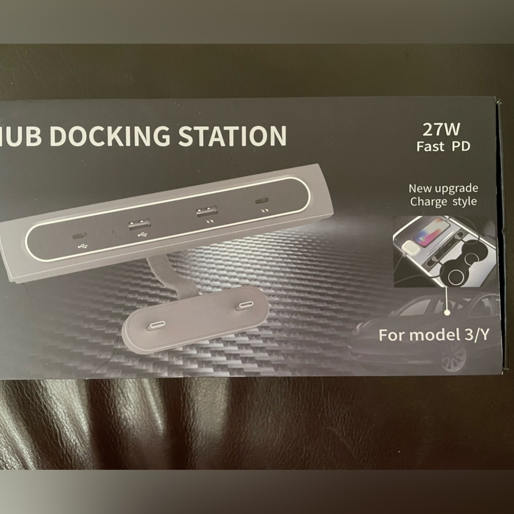 Hub docking station